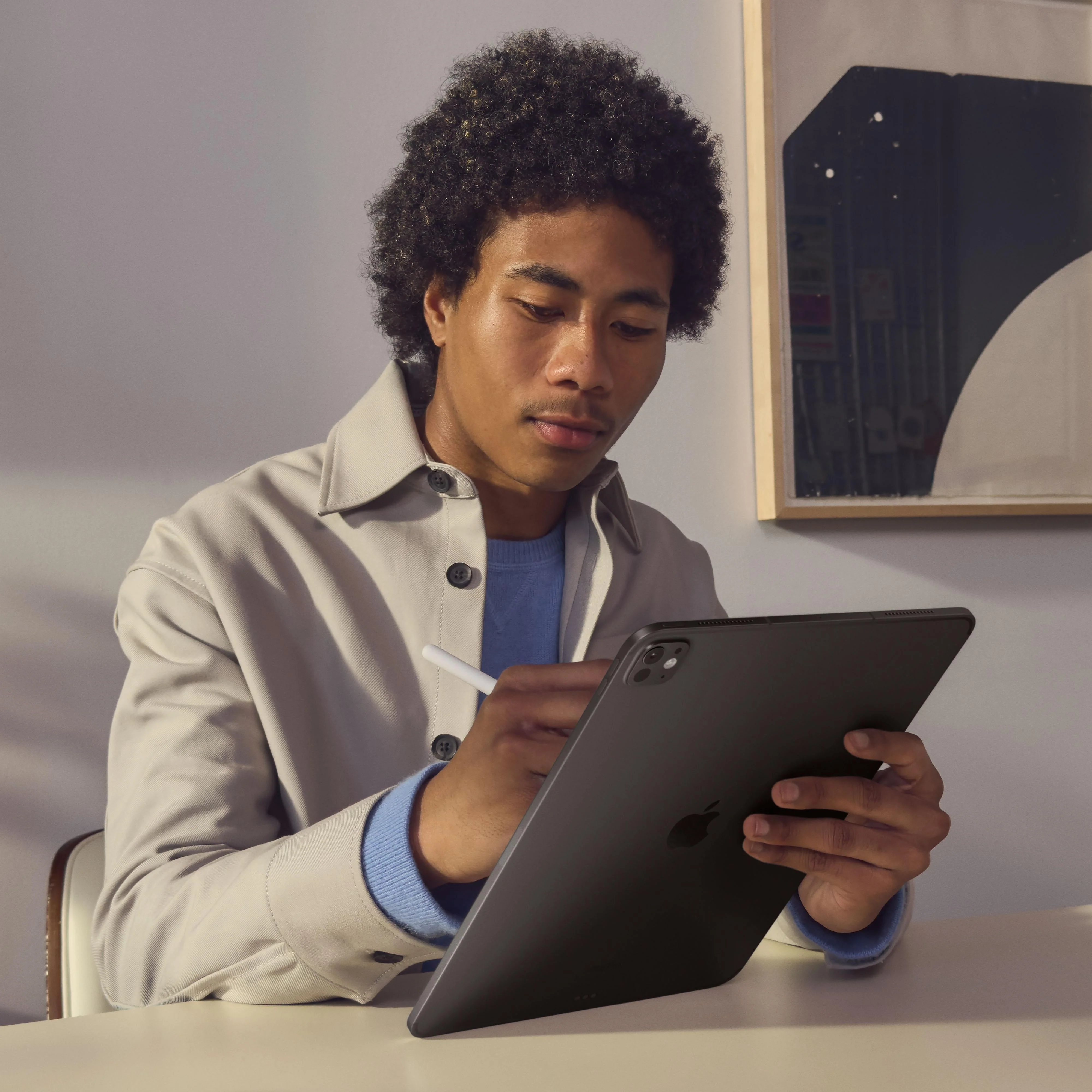 11-inch iPad Pro Wi-Fi 2TB Nano-texture glass - Space Black (M4) - Image 6